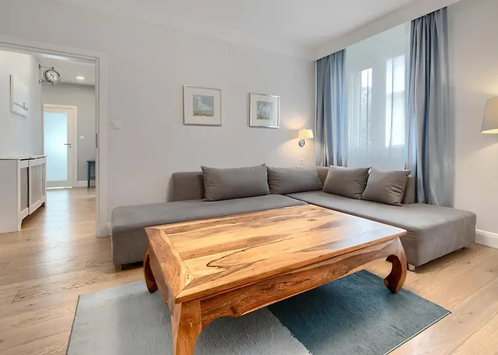 Nautica - Acco Rent